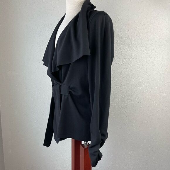 Luciano Dante Black Cardigan Style Top Size 14 EUC - Picture 3 of 5